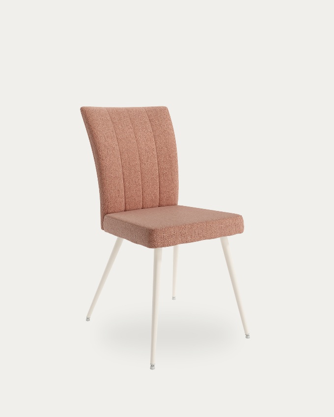 Silla Tucson con tapizado salmón y patas metálicas marfil