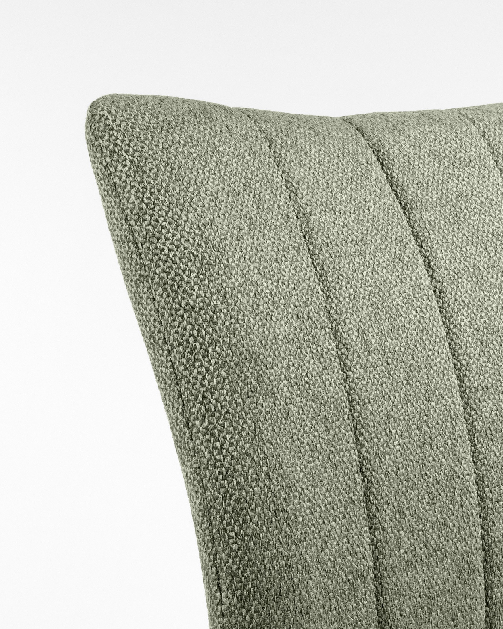Chaise Tucson avec rembourrage vert et pieds métalliques ivoire
