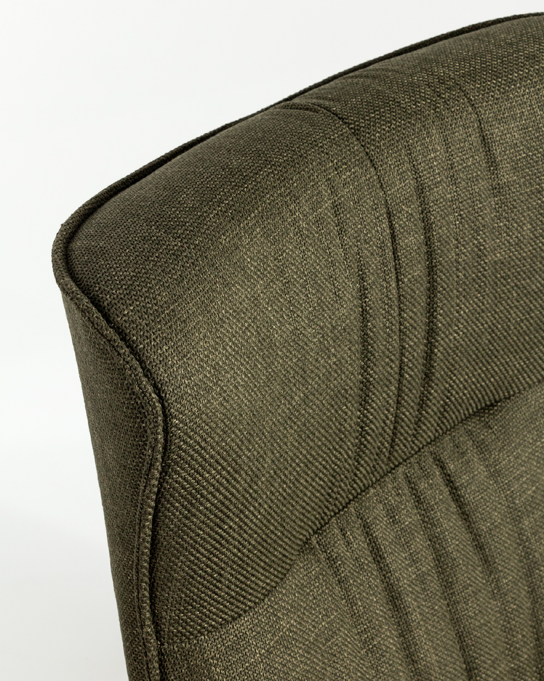Fauteuil pivotant Tulipan avec rembourrage gris et pieds en métal noirs.