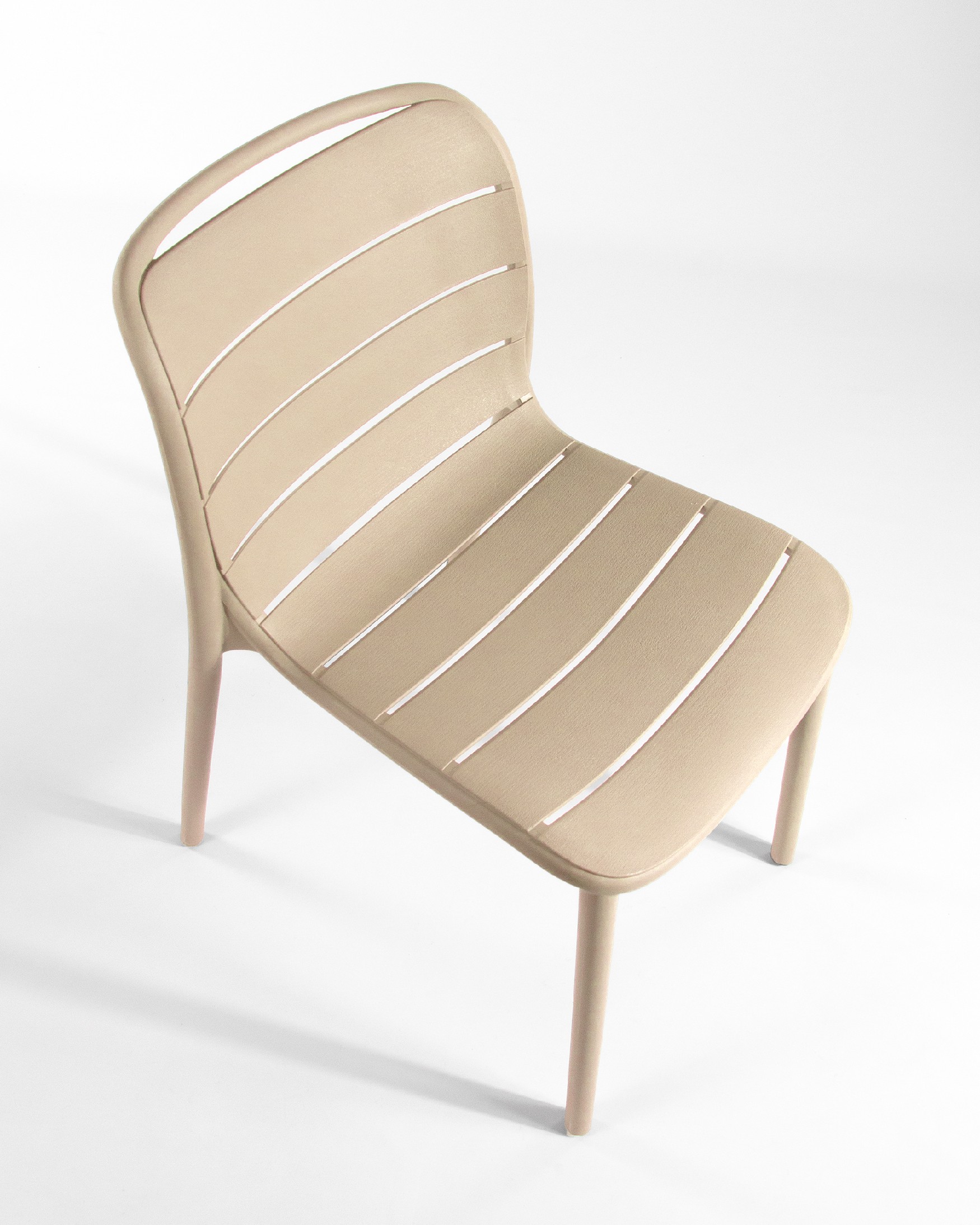 Chaise Tulum en polypropylène sable
