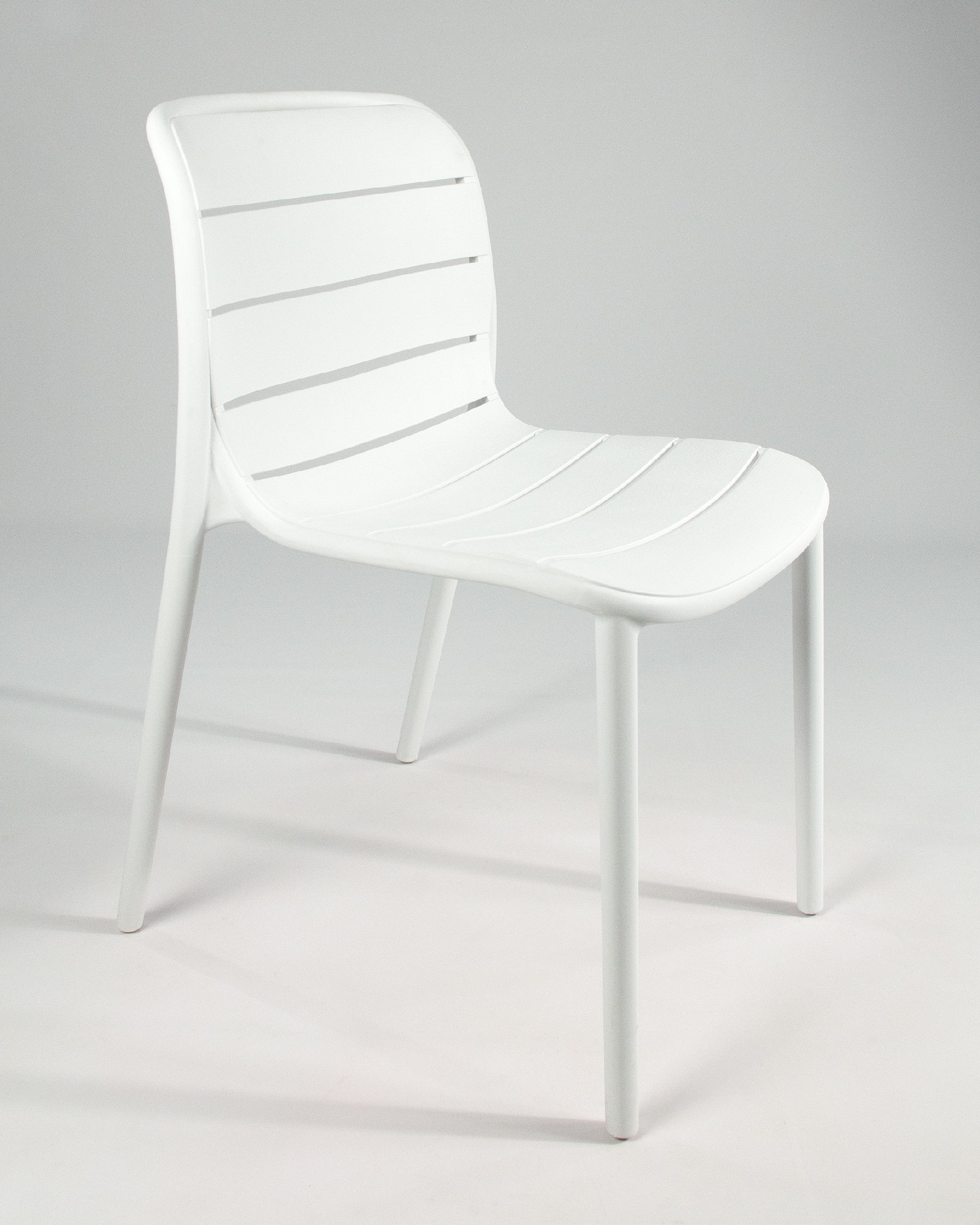 Chaise Tulum en polypropylène blanc