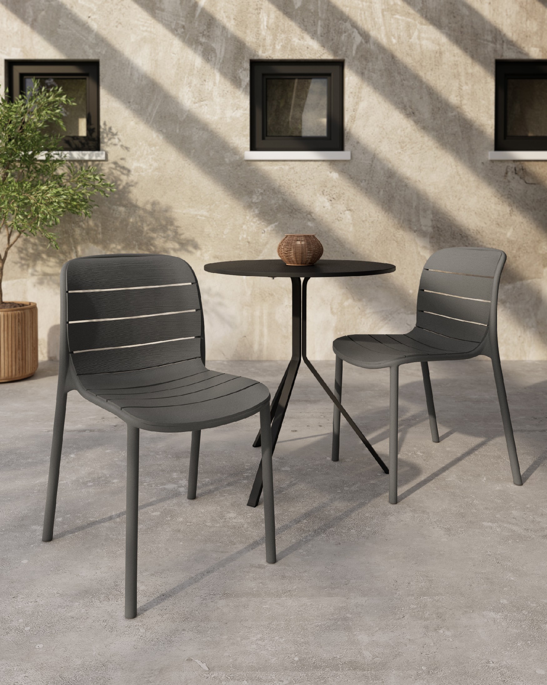 Chaise Tulum en polypropylène graphite