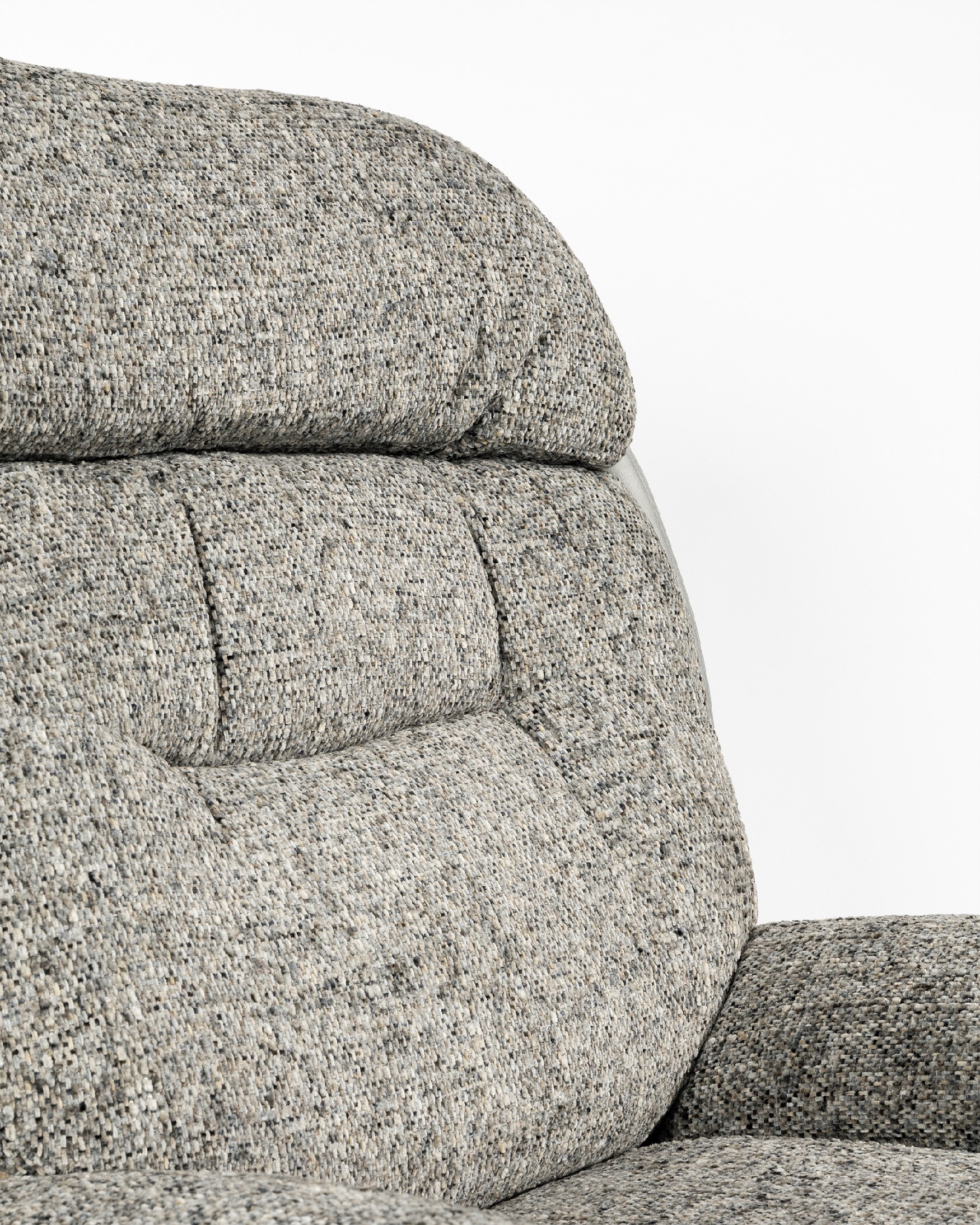 Tunia armchair with gray upholstery and cloud with black metal structure ottoman, 360° swivel rocking.