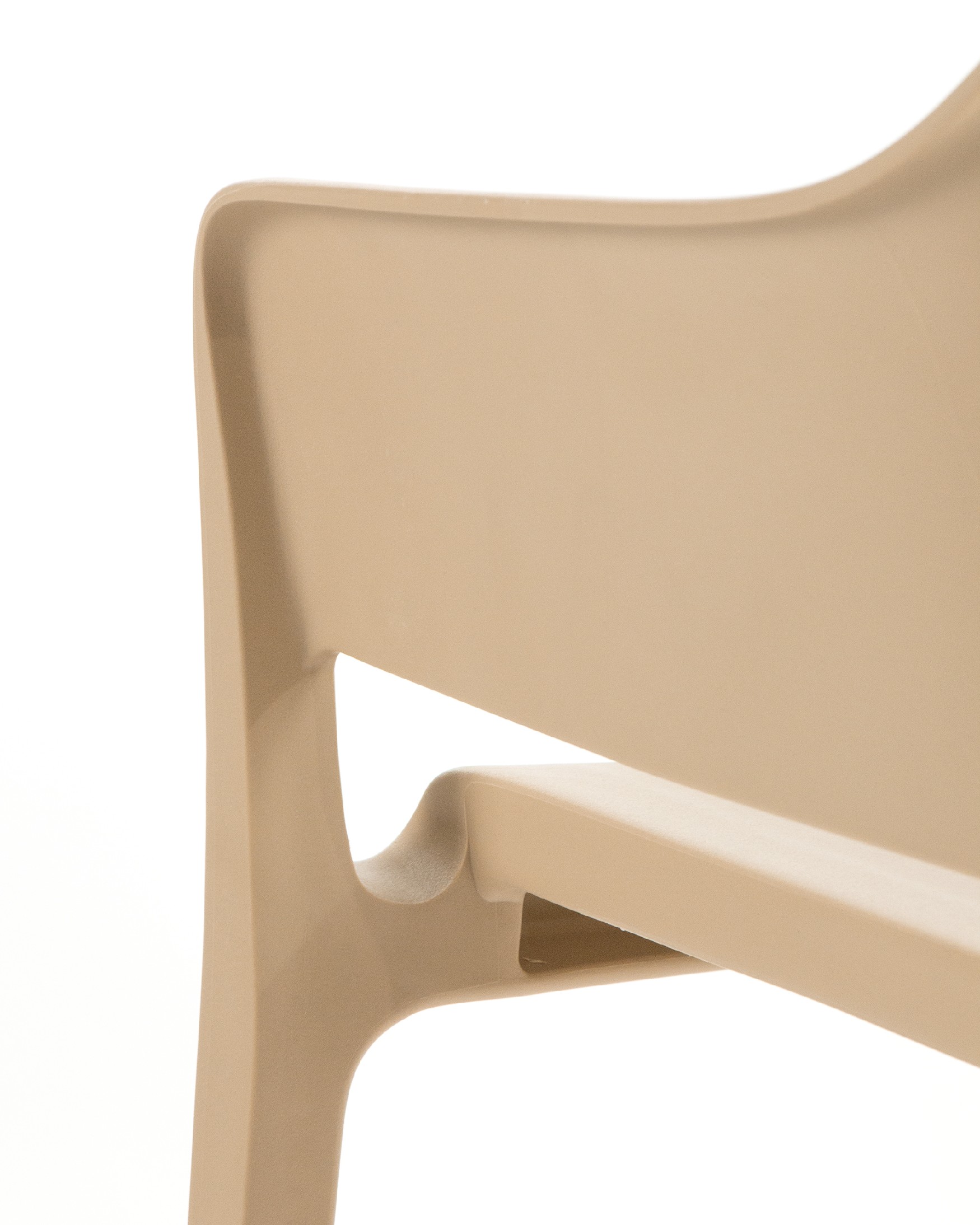 Chaise Valeta en polypropylène sable