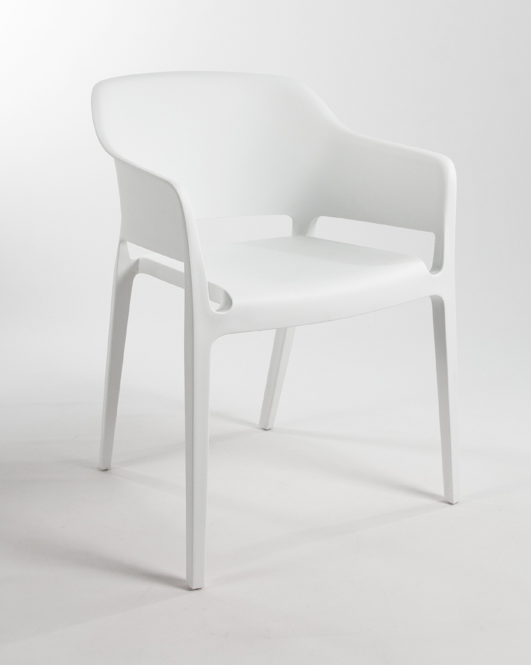 Valeta chair in white polypropylene