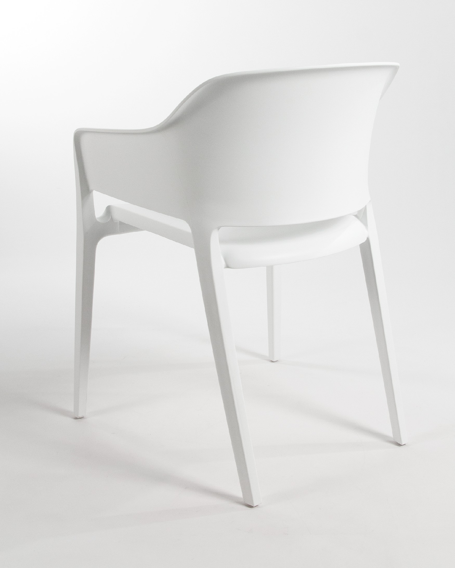 Valeta chair in white polypropylene