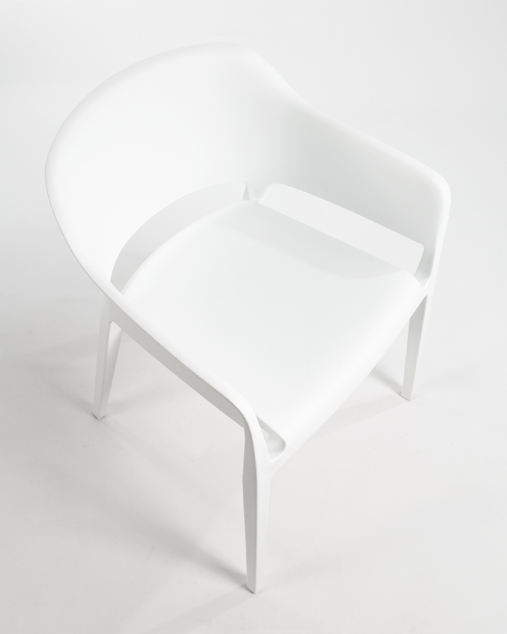 Valeta chair in white polypropylene