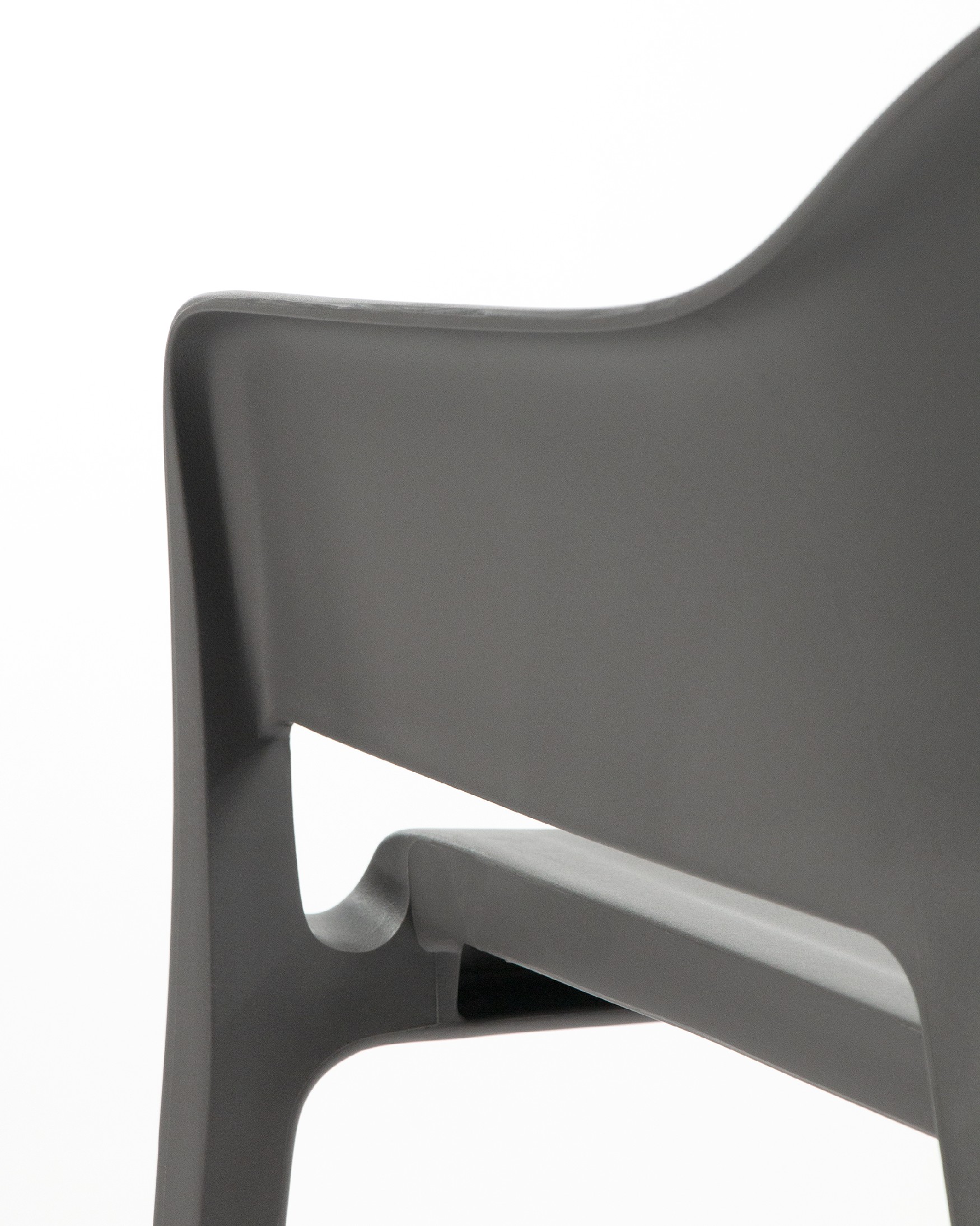 Valeta graphite polypropylene chair