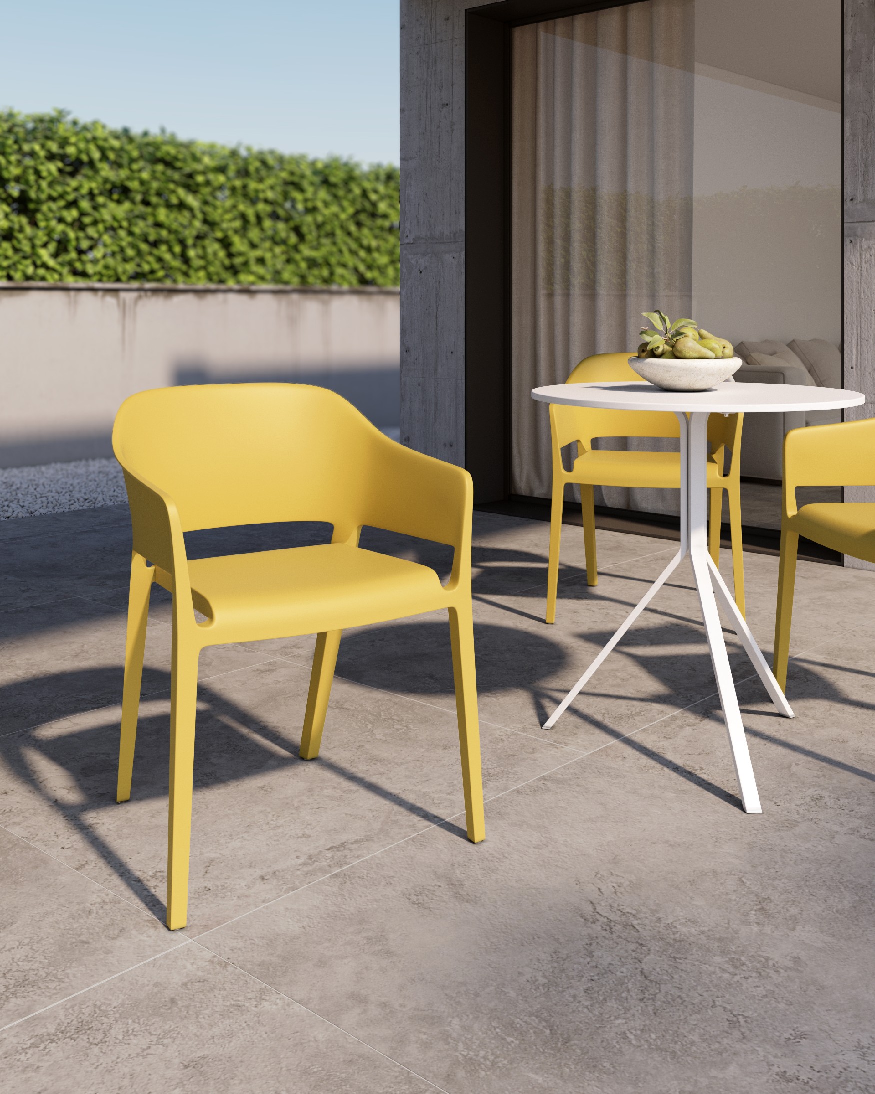 Chaise Valeta en polypropylène moutarde