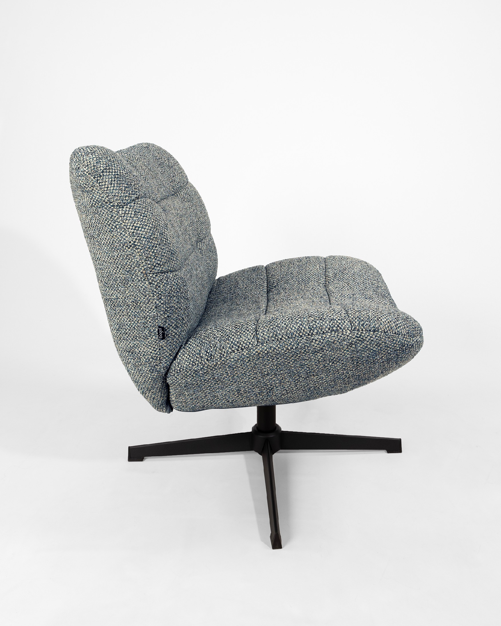 Swivel armchair 360º Vega with blue upholstery