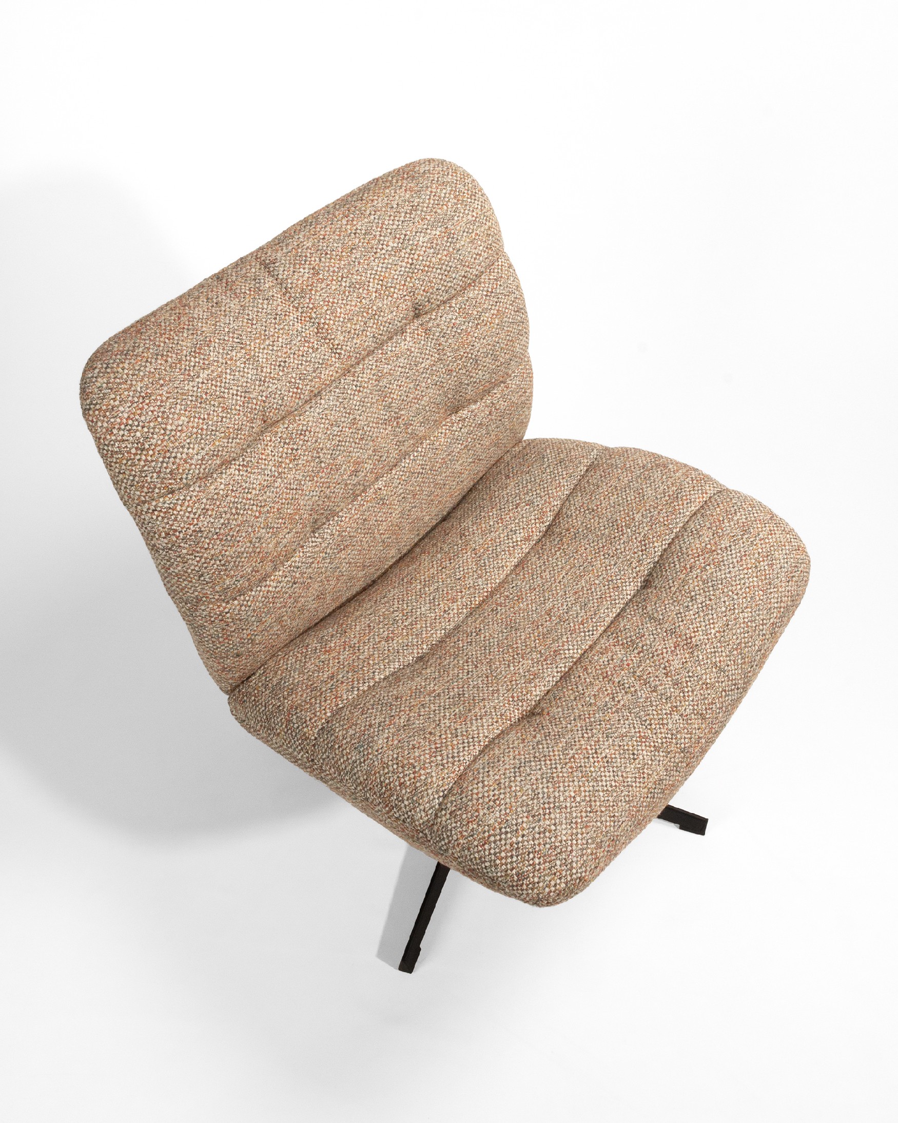 Butaca giratoria 360º Vega con tapizado étnico