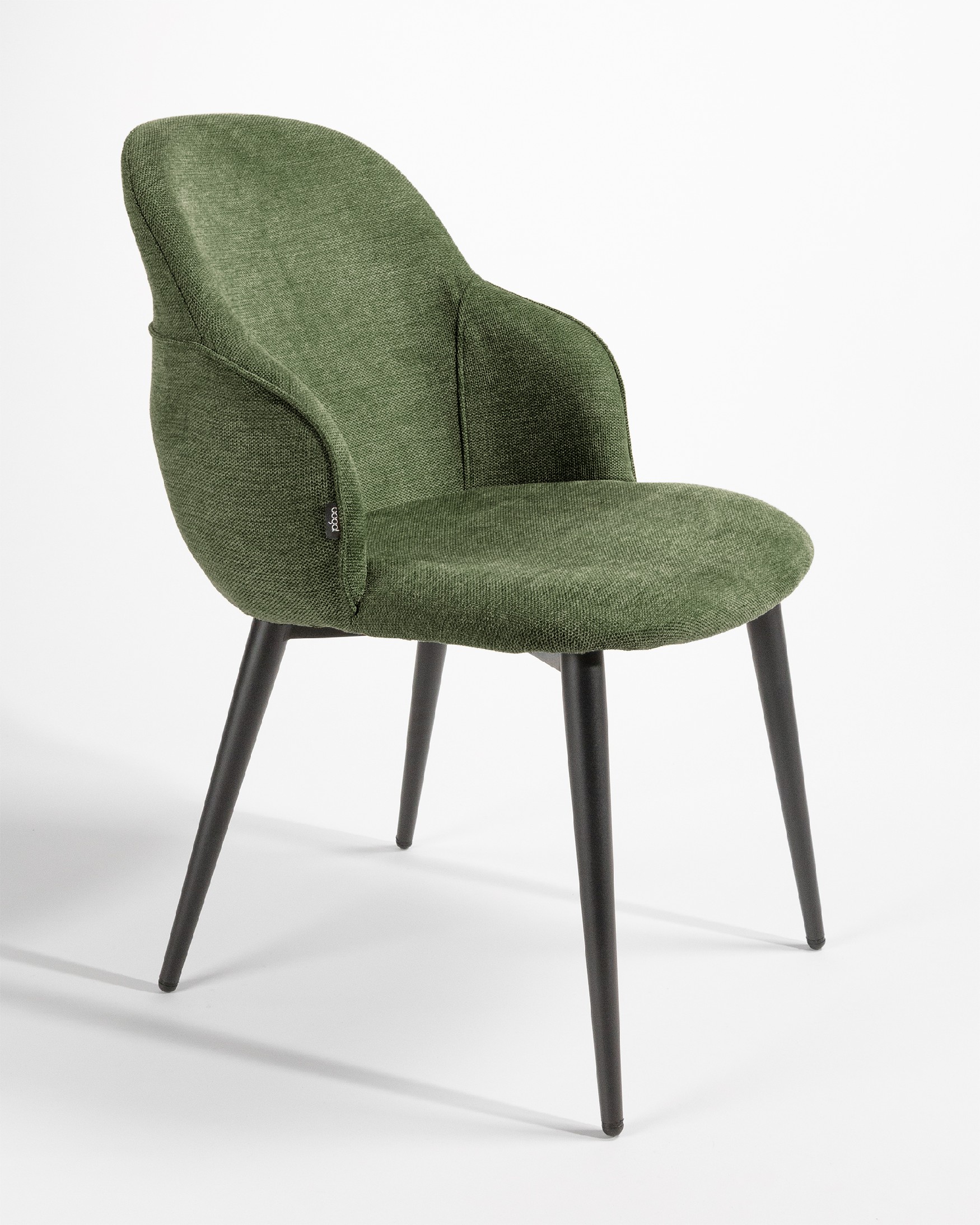 Chaise Venise avec un revêtement vert et des pieds métalliques noirs