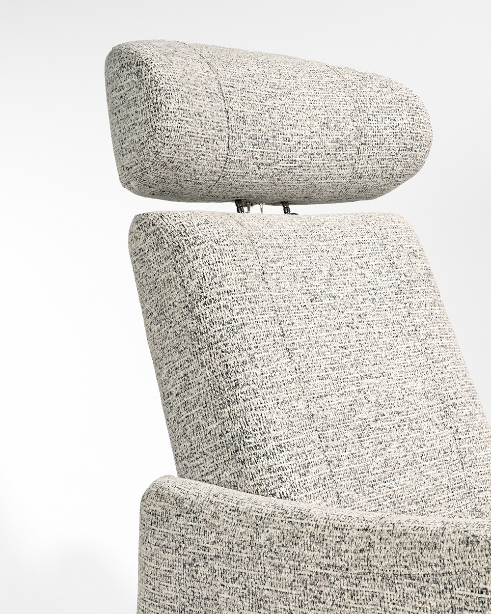 Vera electric reclining swivel armchair with patterned upholstery and black metal base (2 motors)
