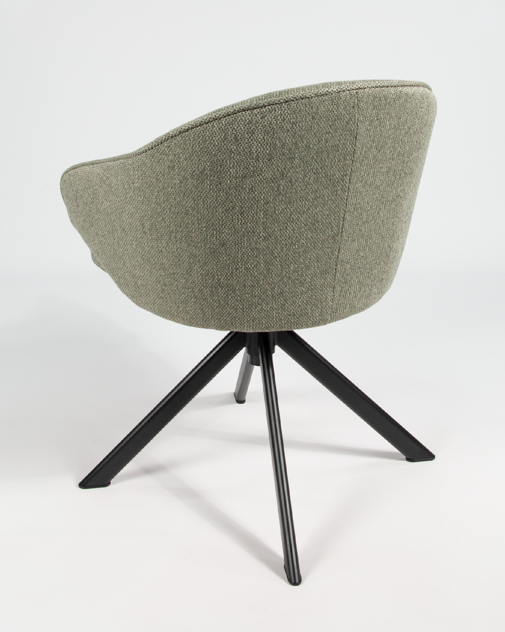 Silla Verona con tapizado verde y patas metálicas negras