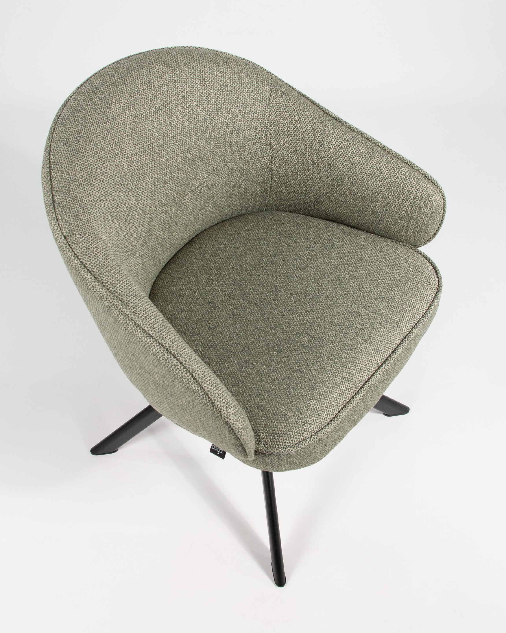 Silla Verona con tapizado verde y patas metálicas negras