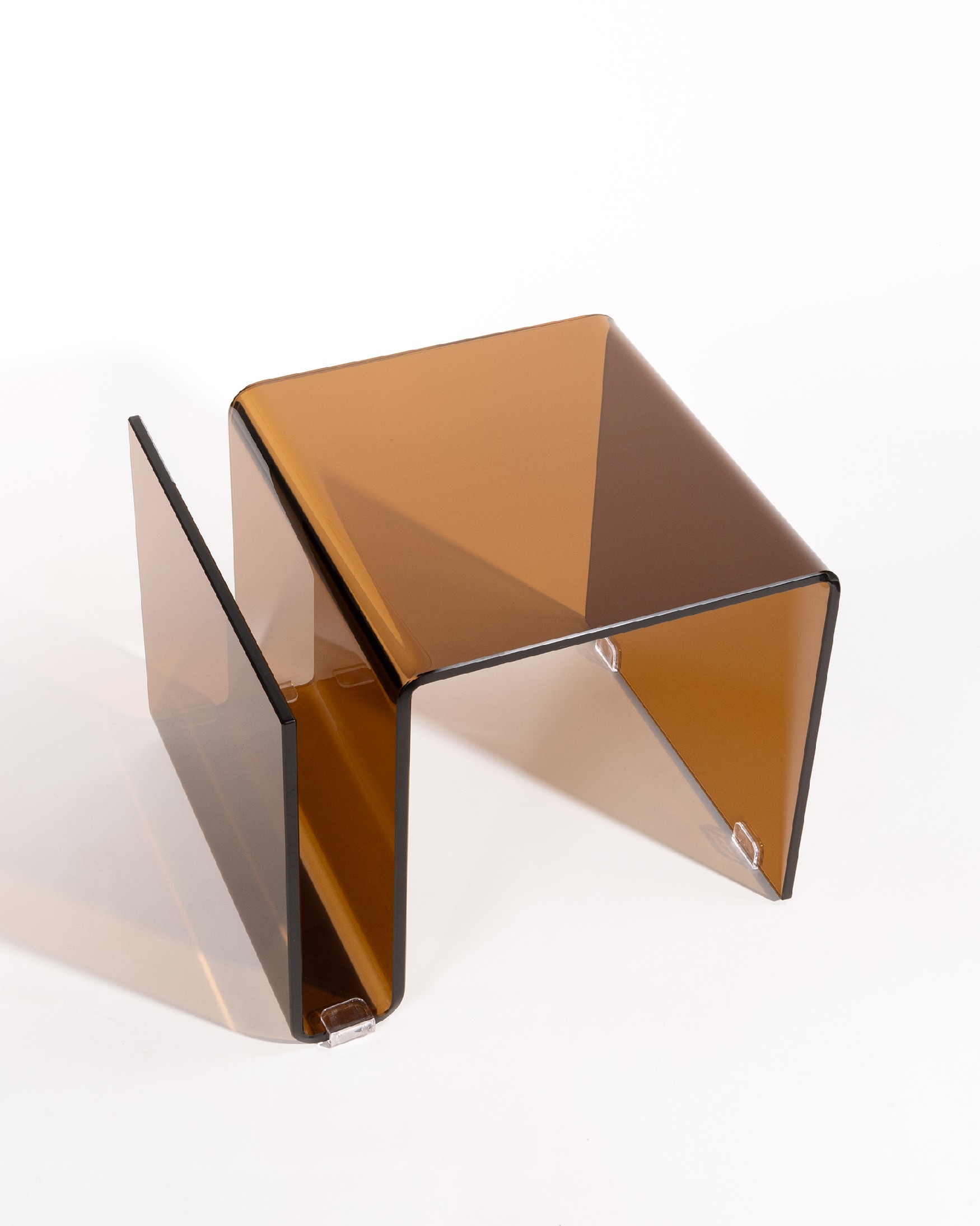 Zeta auxiliary table with tempered glass in brown color (12 mm)