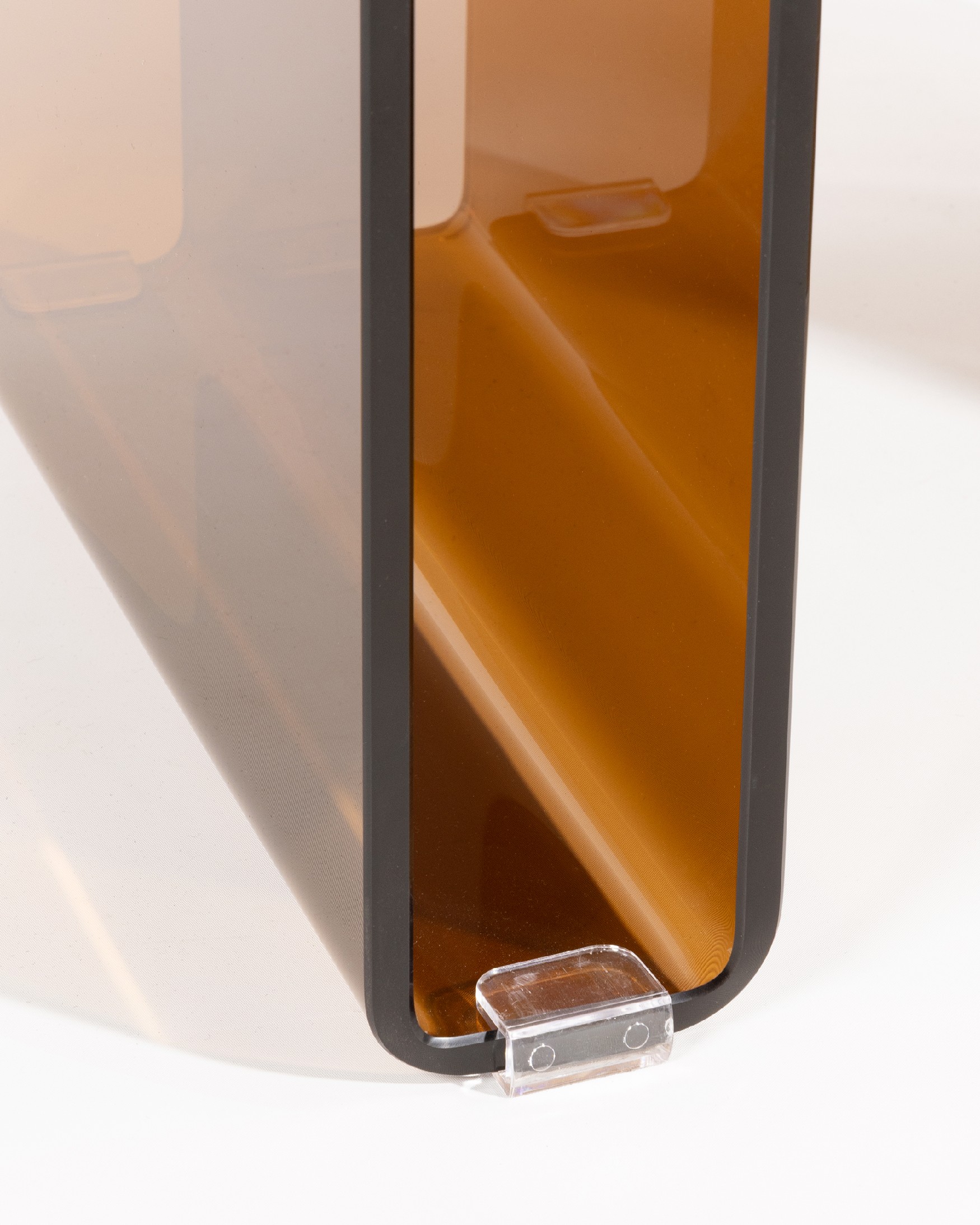 Zeta auxiliary table with tempered glass in brown color (12 mm)