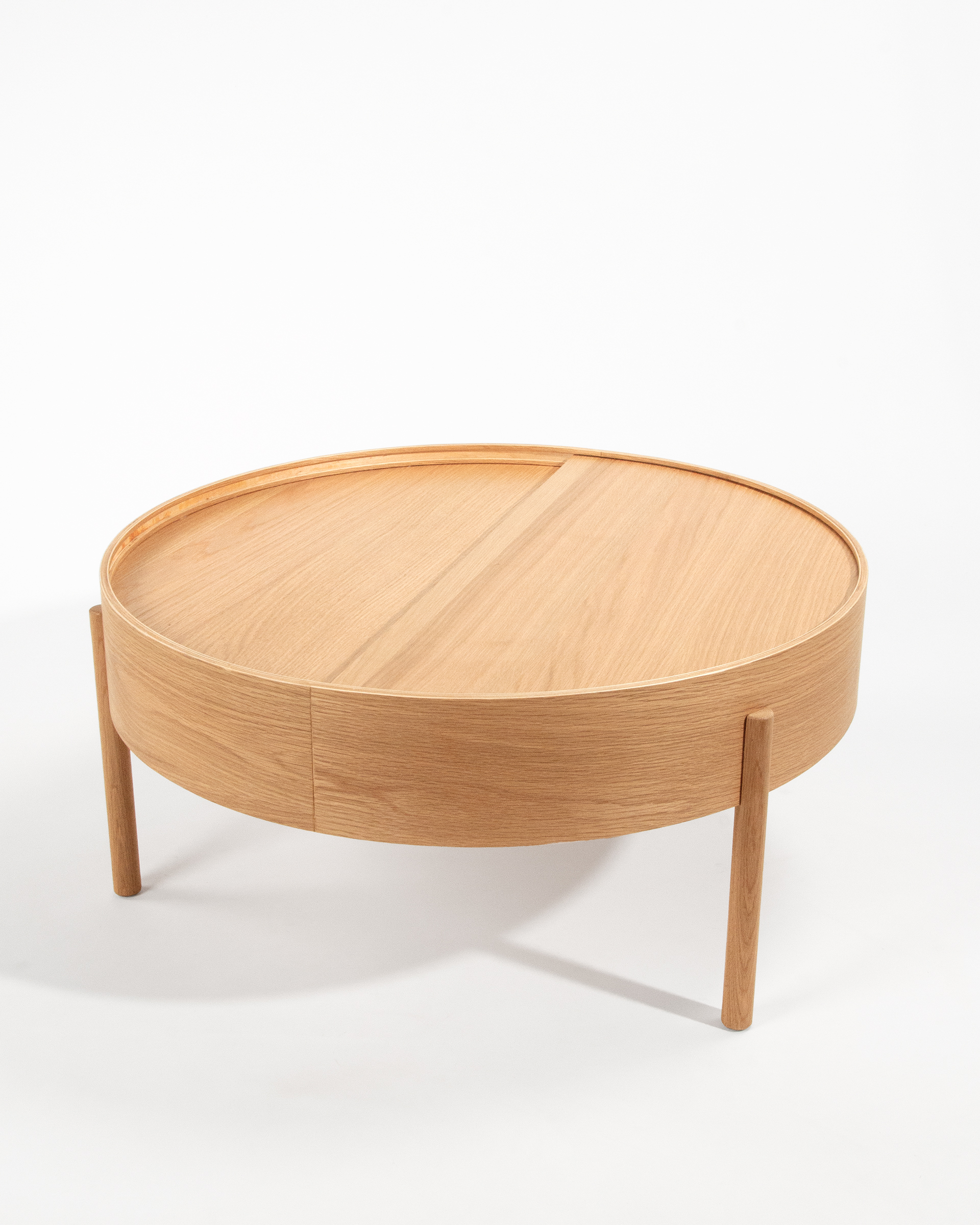 Mesa auxiliar Oasis redonda con acabado roble natural Ø 80 cm