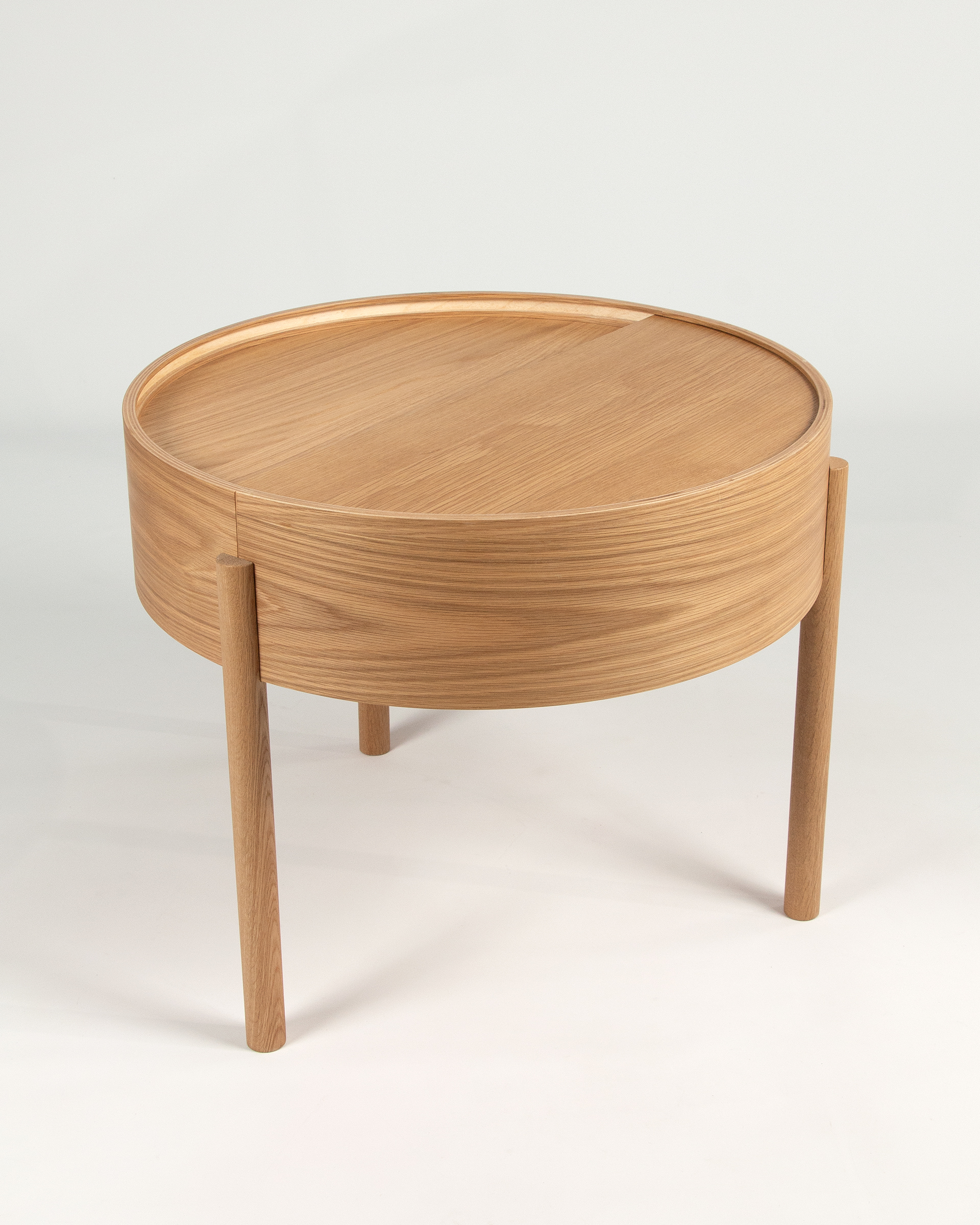 Table d'appoint Oasis ronde avec finition chêne naturel Ø 54 cm